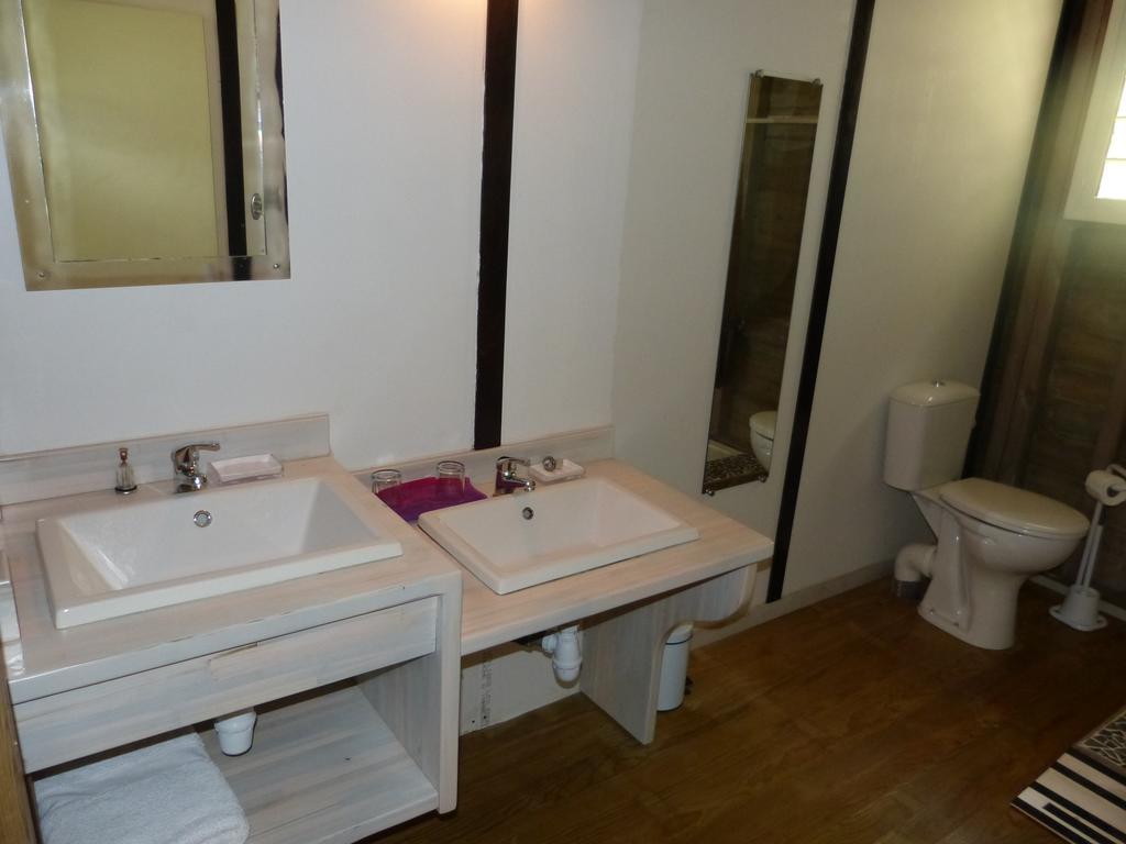 Hotel Le Bougainvillier Blanc Pointe-Noire Zewnętrze zdjęcie
